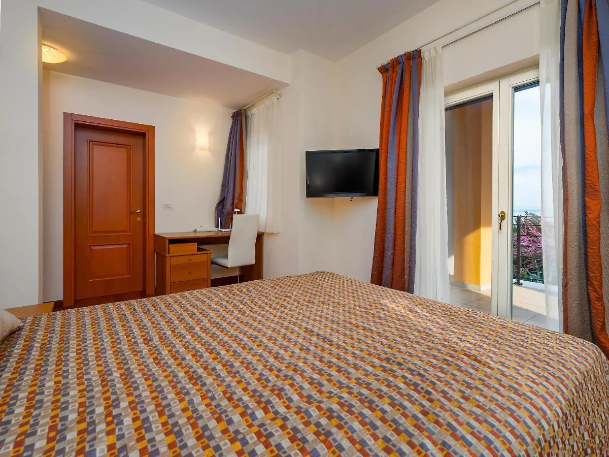 Apartmani Kraj Moscenicka Draga 0*,