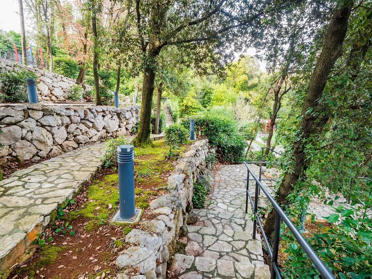 Apartmani Kraj Mošćenička Draga 0*,  Kroatien