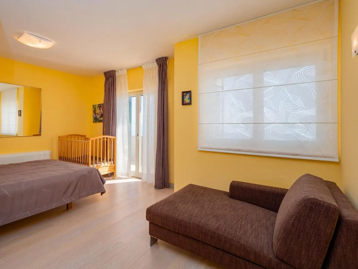 Apartmani Kraj Mošćenička Draga